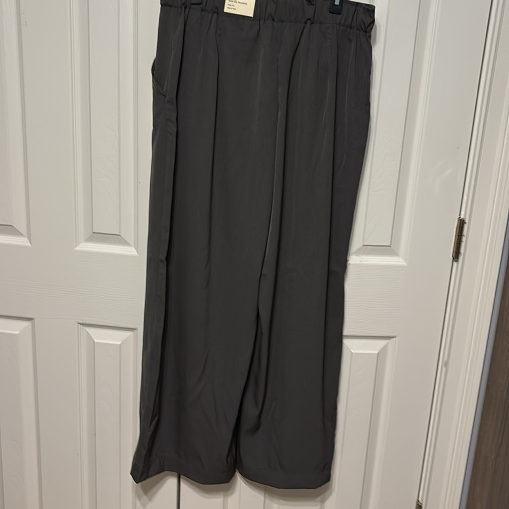 Max Studio Button Tab Wide Leg Trouser - Picture 6 of 11